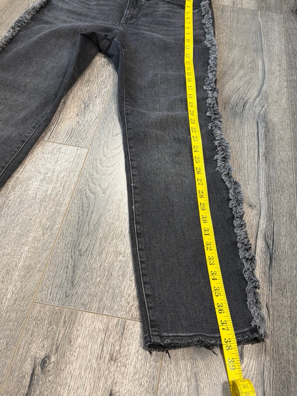 Good American Washed Black Straight-Leg Jeans with Frayed Side Detail - Picture 5 of 12